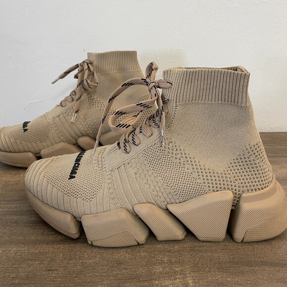 Balenciaga Speed 2.0 Lace-up Knit Sneaker in Beige size 36 - Picture 3 of 8
